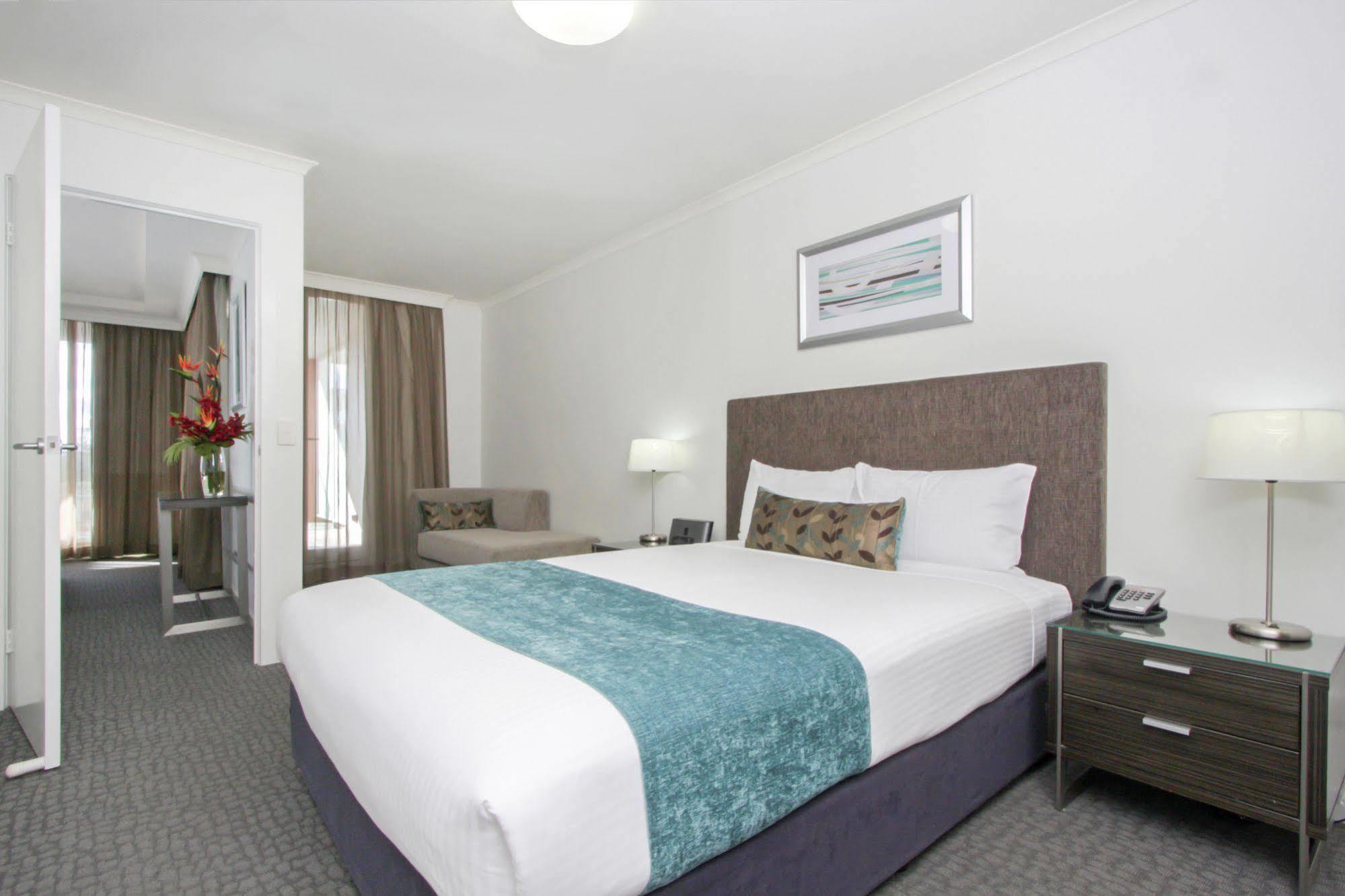 Pacific Suites Canberra Exterior foto